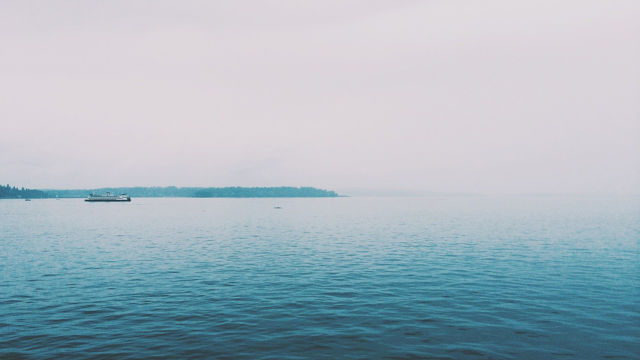 A foggy ocean horizon